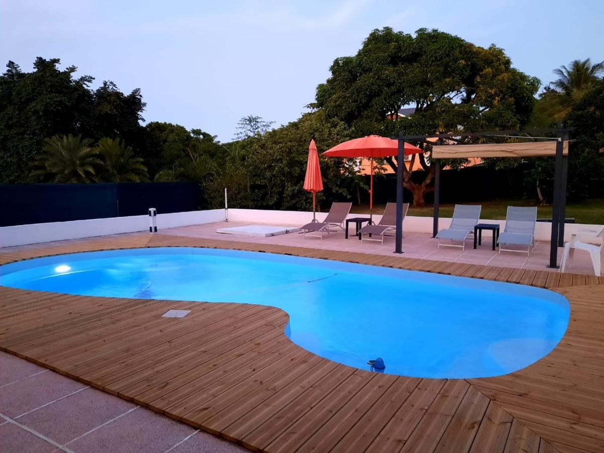 Tropical Dream - Gite Touristique - 4Adultes Et 3Enfants 拜马欧 外观 照片